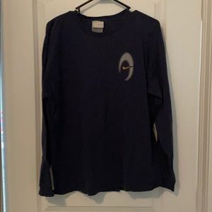 Men’s Nike long sleeve shirt.